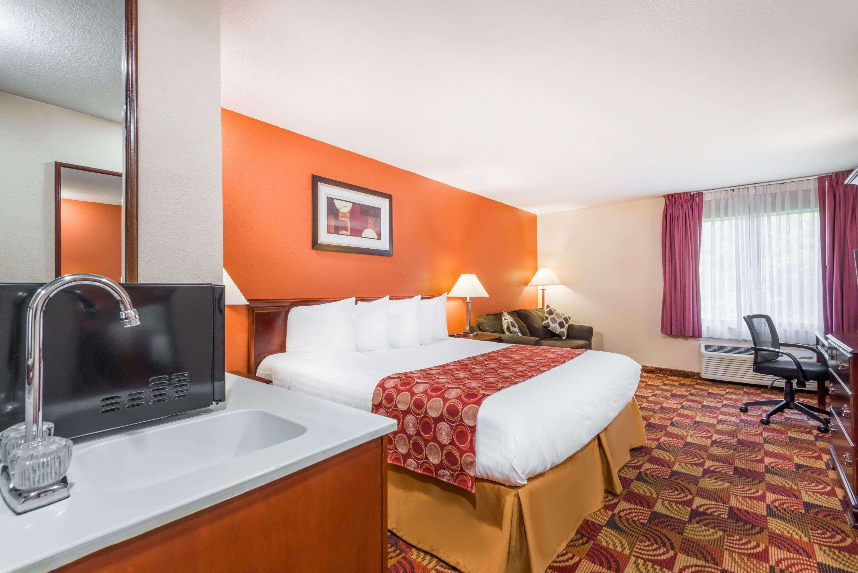 מלון Baymont By Wyndham Plainfield/ Indianapolis Arpt Area מראה חיצוני תמונה