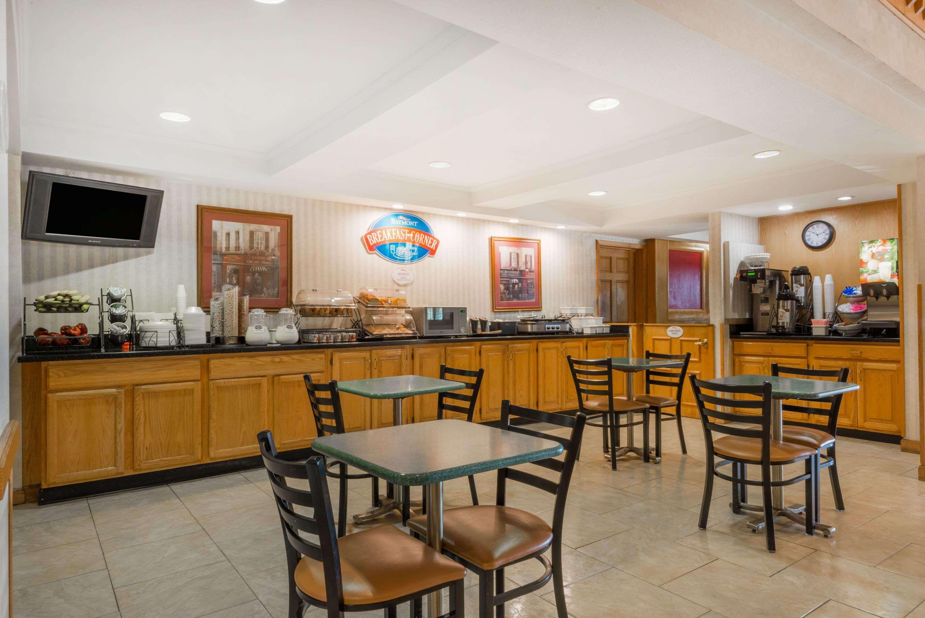 מלון Baymont By Wyndham Plainfield/ Indianapolis Arpt Area מראה חיצוני תמונה